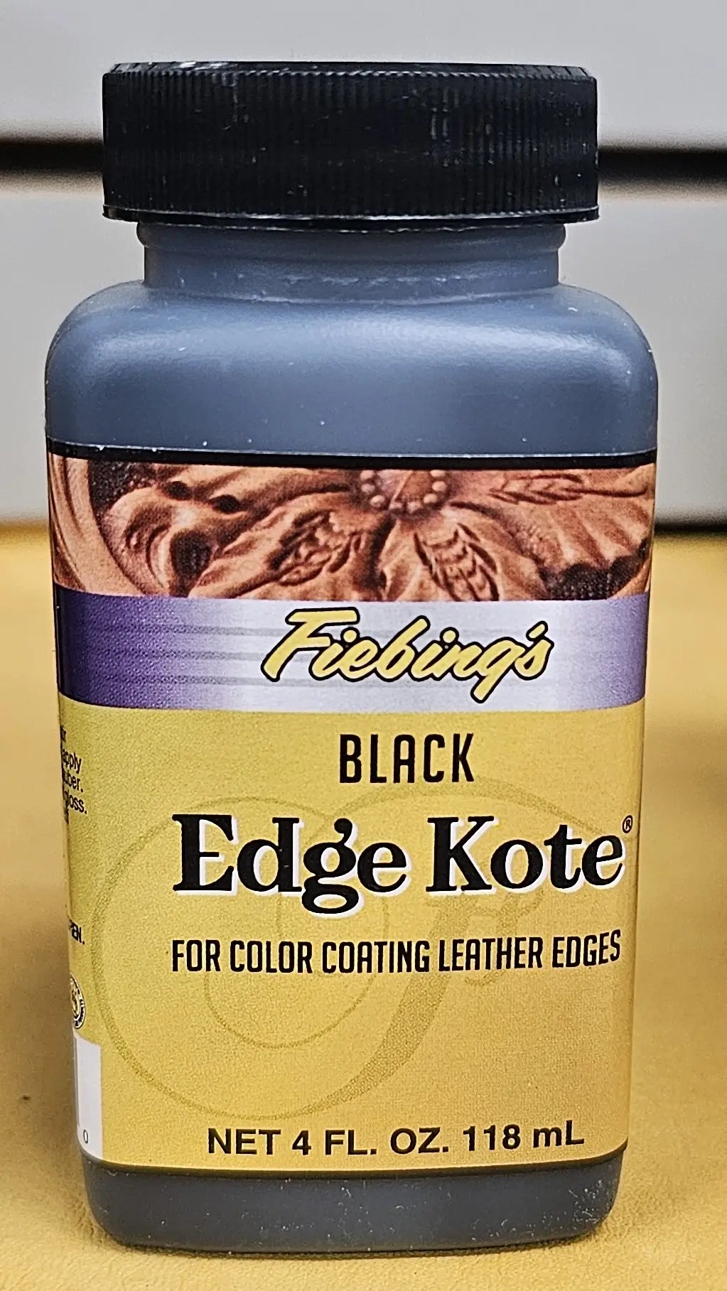 Fiebings Edge Kote 4 oz